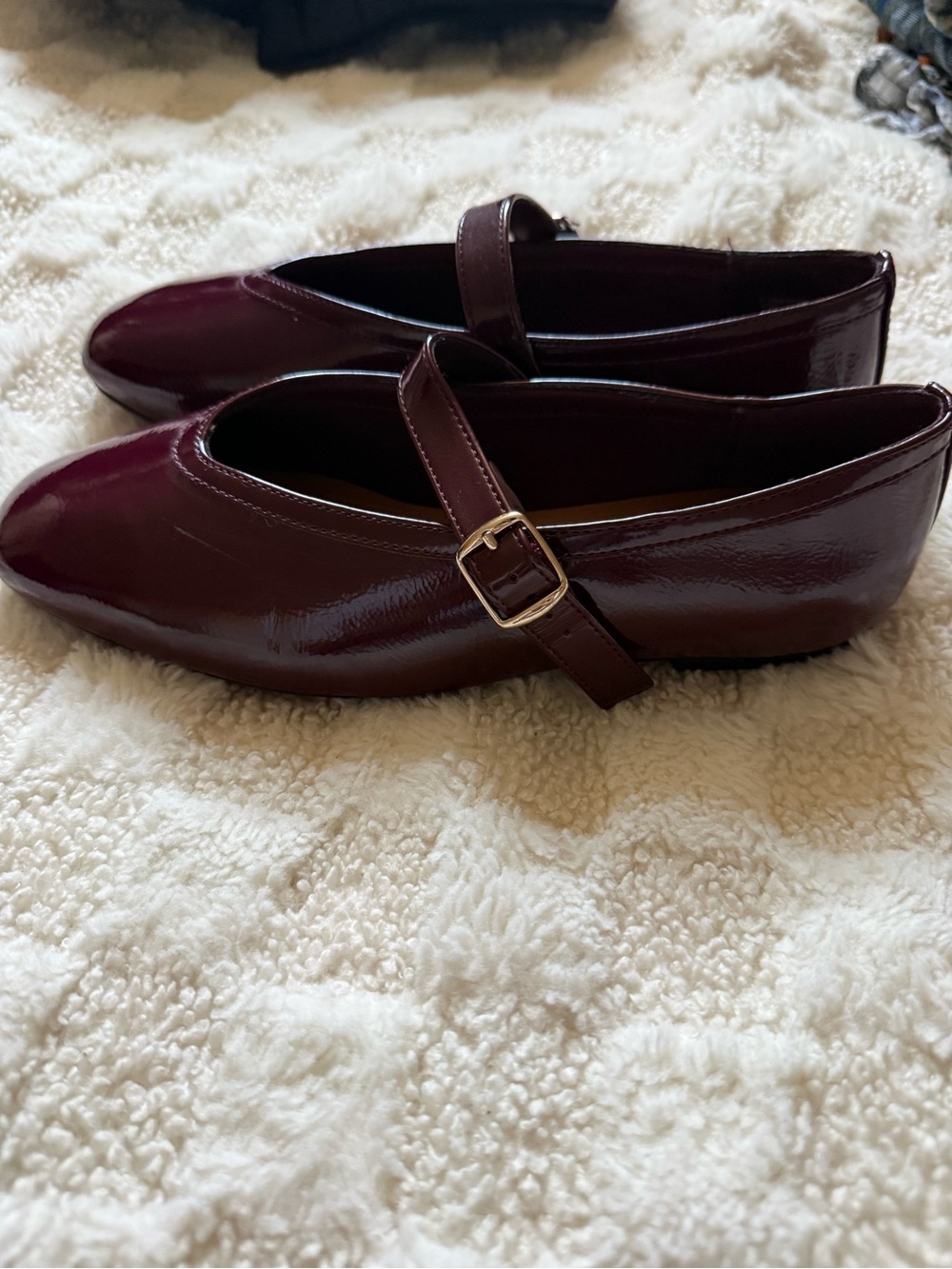 Target Girls' Mary Jane Shoes in Burgundy Patent